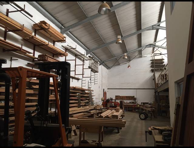 401M² WAREHOUSE RENTED IN CAPRICORN
